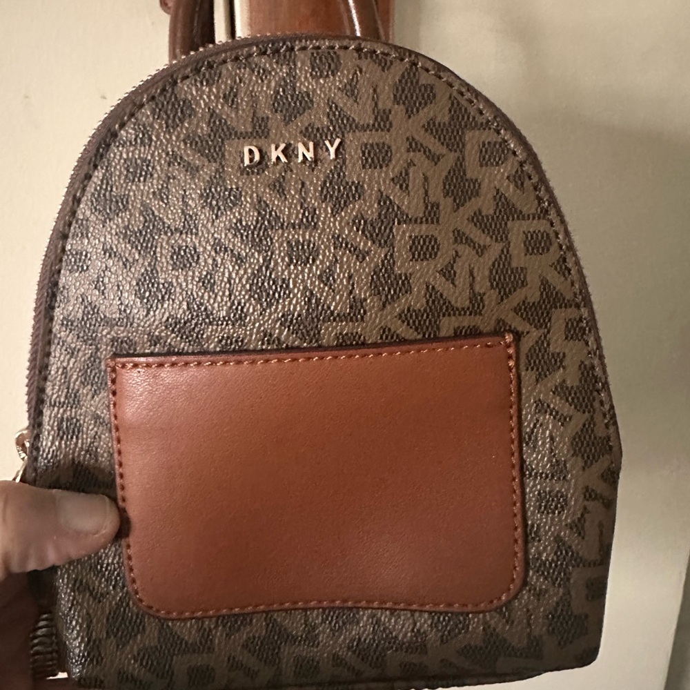 Dkny Cream Logo-Patterned Interior (Mini Small Ba… - image 1